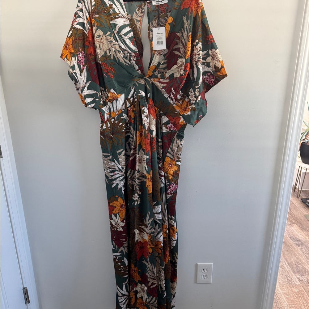 🌺 Vacay Ready Plunge Midi Dress – Teal Floral Satin, Size 16 🌺 - Picture 3 of 6